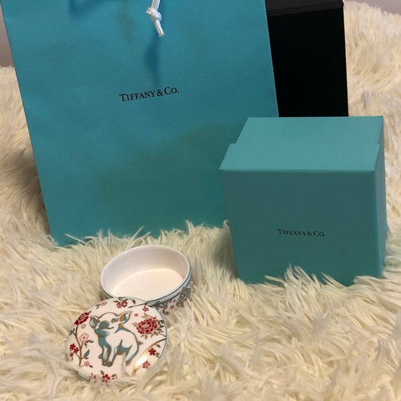 Tiffany & Co. Porcelain Jewelry Box (Free Dior Lip Glow & Mystery item) - Picture 9 of 14